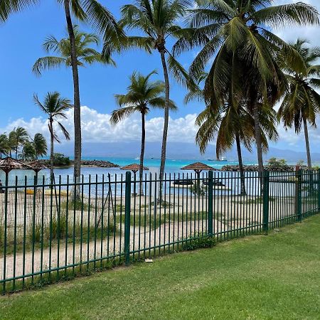 Cauris Lodge Du Marisol Vue Mer Acces Direct Plage Avec Citerne D Eau Ле Госие Екстериор снимка