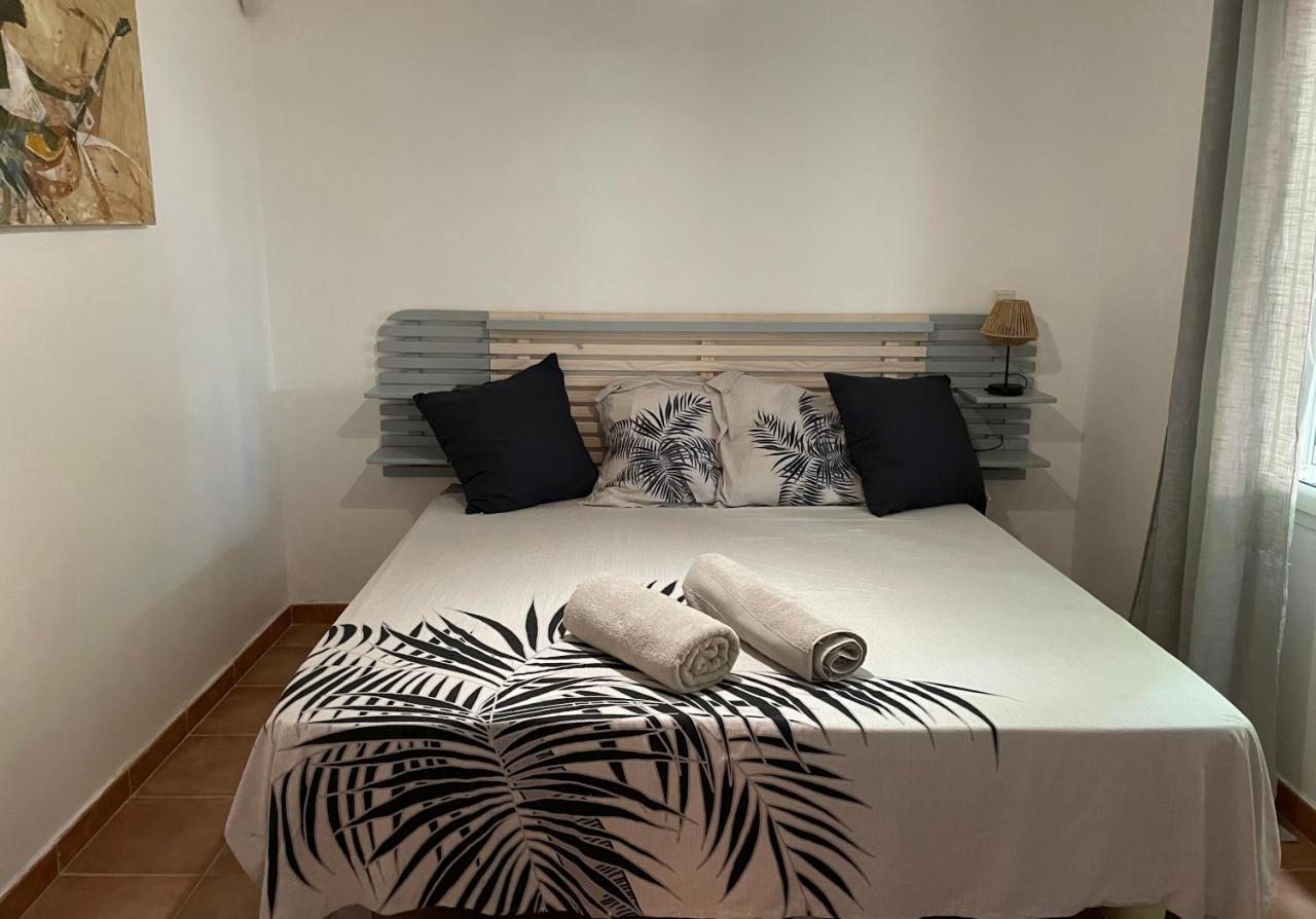 Cauris Lodge Du Marisol Vue Mer Acces Direct Plage Avec Citerne D Eau Ле Госие Екстериор снимка