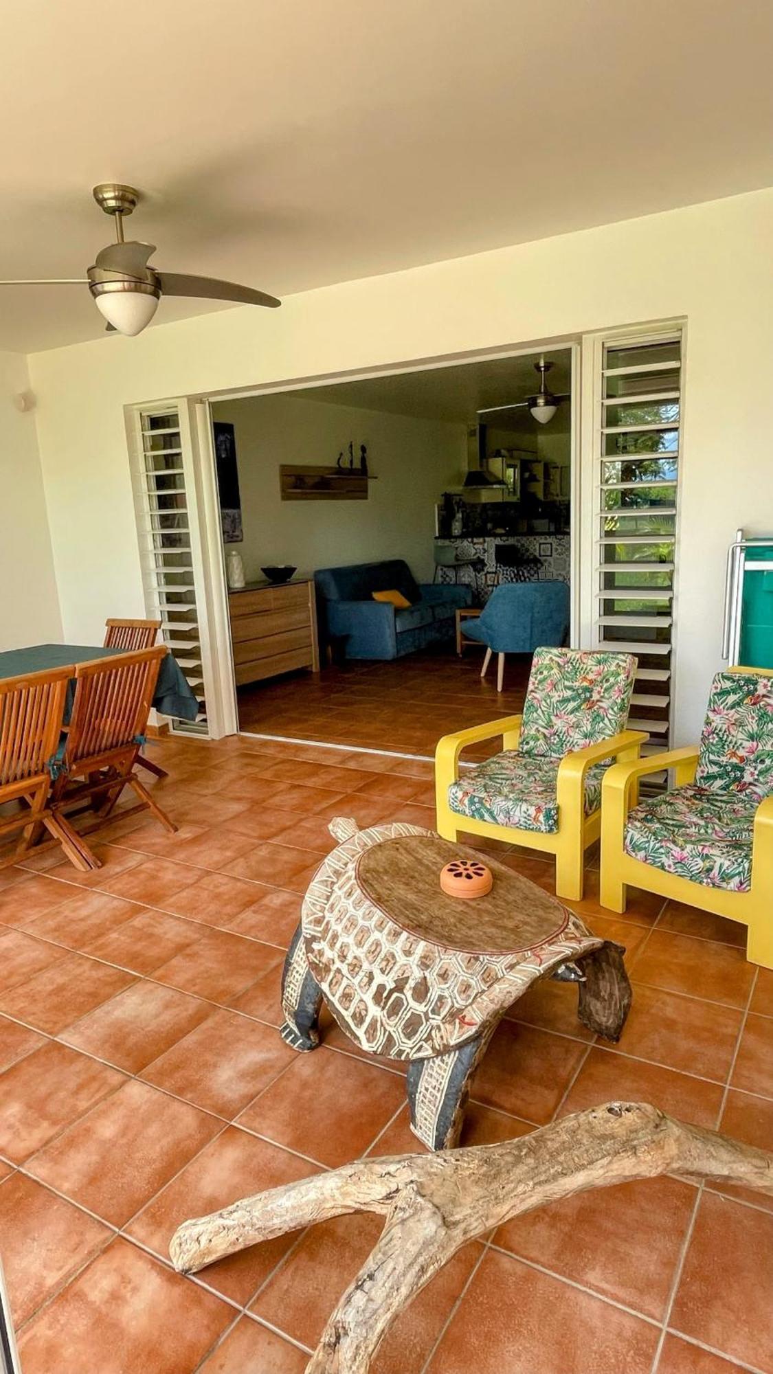 Cauris Lodge Du Marisol Vue Mer Acces Direct Plage Avec Citerne D Eau Ле Госие Екстериор снимка